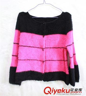 针织衫 毛衣 2014 秋冬新款韩版马海毛针织开衫撞色条纹长毛九分袖毛衣图片|针织衫 毛衣 2014 秋冬新款韩版马海毛针织开衫撞色条纹长毛九分袖毛衣产品图片由深圳市龙岗区南湾称冠服饰厂公司生产提供-