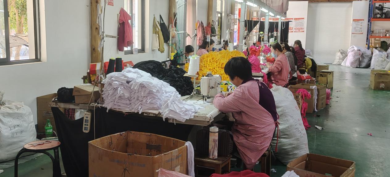 家门口的“针织工厂” 休宁县商山镇织就乡村振兴幸福路